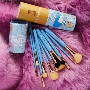 Spectrum Cosmetics Alice in Wonderland 10-Piece Brush Set-NIB